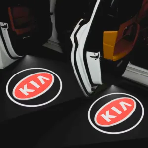 Stilfulde LED Velkomstlys – HD Projektor til KIA